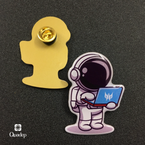 Huy hiệu kim loại inox