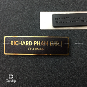 huy-hieu-bang-ten-cai-ao