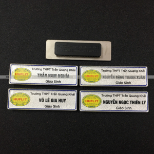 the-ten-cai-ao-truong-huflit