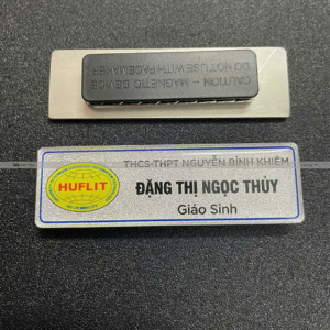 the-ten-cai-ao-truong-huflit