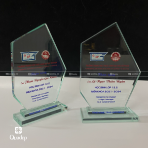 Trophy Lưu Niệm Trường Đại Học Sư Phạm TPHCM