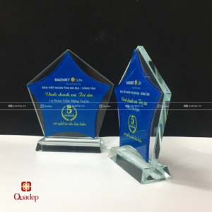 Alternative view of Cúp Lưu Niệm In Logo Công Ty Bảo Việt Nhân Thọ