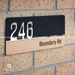 Bảng số nhà mica phối gỗ 