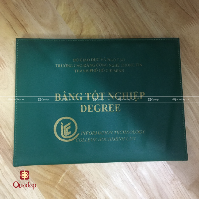 bìa tốt nghiệp cao đẳng công nghệ thông tin tphcm (1)