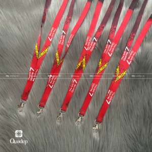 day-deo-bang-ten-nhan-vien