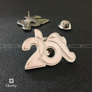 Alternative view of Pin Logo Cài Áo Đẹp