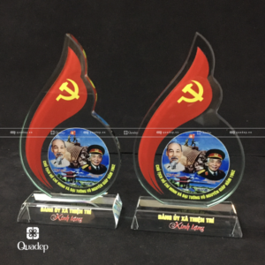 Trophy Lưu Niệm In Hình Bác Hồ