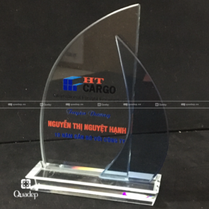 Cúp Vinh Danh Nhân Viên HT CARGO - Cúp Lưu Niệm