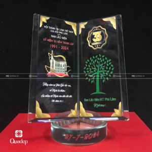 Hội Thánh Tinh Lành - Kỷ Niệm Chương Lưu Niệm