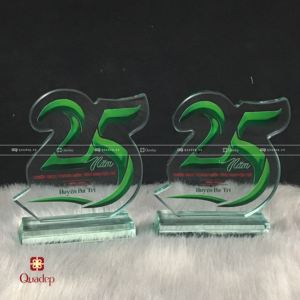 Kỷ Niệm Chương Thủy Tinh Bộ Số