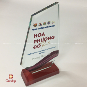 Alternative view of Cúp Lưu Niệm Hoa Phượng Đỏ - Đoàn Trường THPT Tân Bình