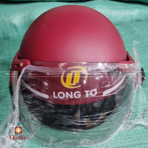 mũ bảo hiểm có kính