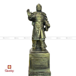 Mô hình vua Quang Trung