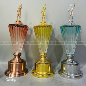 Cúp Thể Thao Lưu Niệm