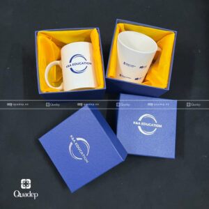 Ly Sứ Thường In Logo K&A EDUCATION 2