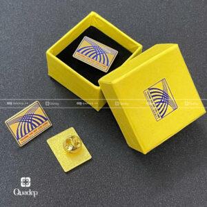 Địa Chỉ Làm Huy Hiệu Trường Đại Học Mạ Vàng