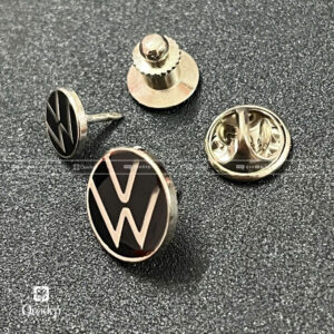 Alternative view of Tag Logo Volkswagen Cài Áo