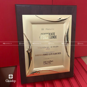 Biểu Trưng Bảng Tri Ân Làm Theo Yêu Cầu