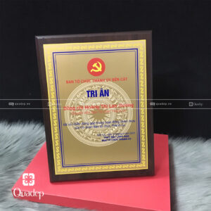 Xưởng Sản Xuất Biểu Trưng Gỗ Đồng Uy Tín