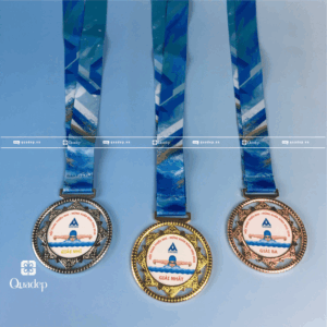 Alternative view of Huy Chương Ngôi Sao Mẫu Mới 2026