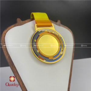 Alternative view of Huy Chương 7 Màu Phôi Dán Decal