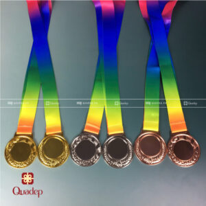 Alternative view of Huy Chương Bông Lúa Phôi Sẵn