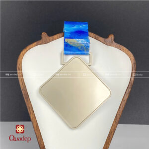 Alternative view of Huy Chương Hình Thoi Phôi Mới