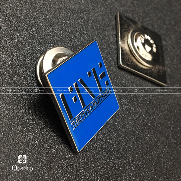 Huy hiệu đúc - Huy hiệu FIVE - Ảnh 2