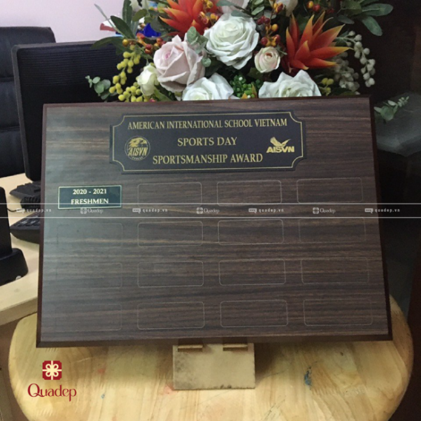 bảng chứng nhận gỗ kim loại AISVN