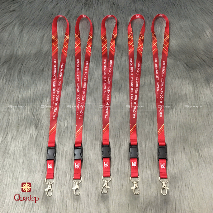 day-deo-the-in-ten-truong-dai-hoc