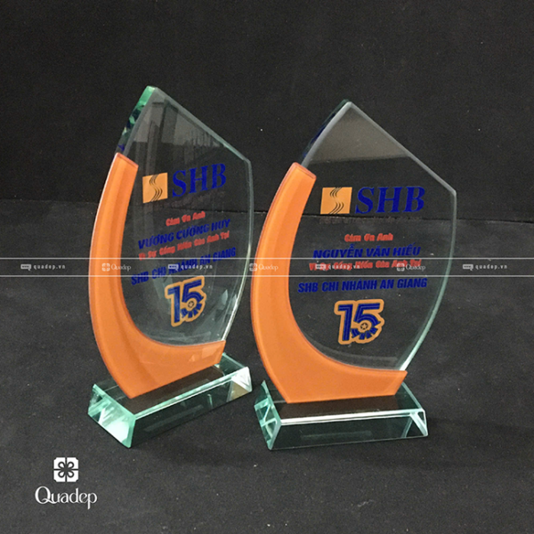 Cúp Lưu Niệm In Theo Yêu Cầu - Nhân Hàng SHB - Ảnh 3