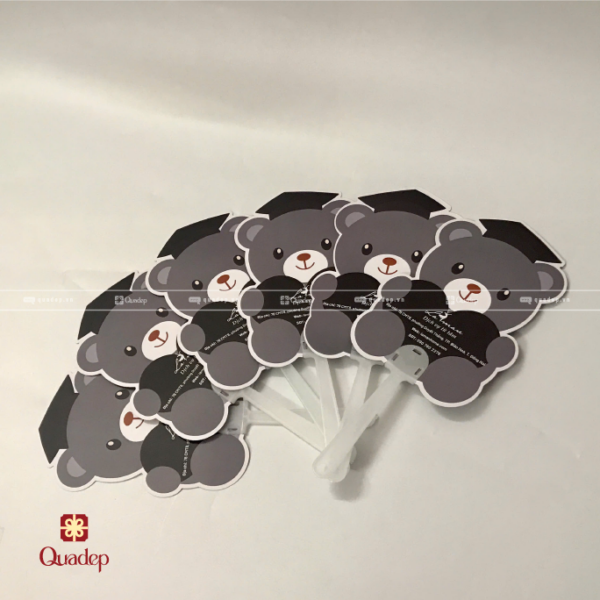 Quạt Giấy Cán Nhựa In Hình - Ảnh 2
