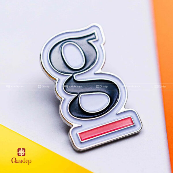 Đặt Tag Cài Áo Làm Theo Yêu Cầu