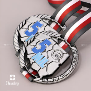 Alternative view of HUY CHƯƠNG THỂ THAO ĐÚC THEO YÊU CẦU