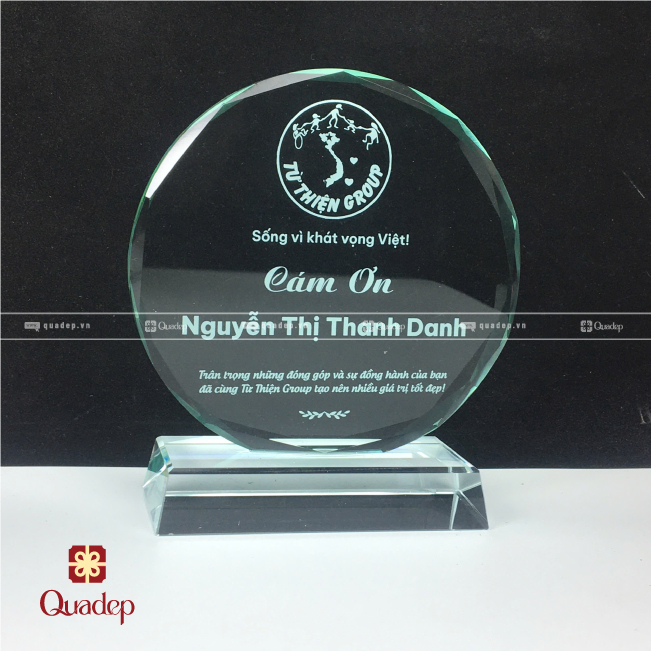 Kỷ Niệm Chương Thủy Tinh/Pha Lê Tròn Vác Cạnh - Ảnh 4